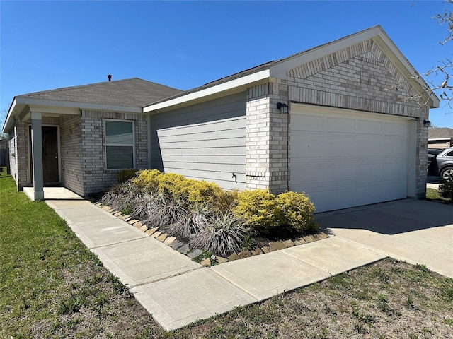 11608 Moonstruck Ln, Houston, TX 77048 - photo 2