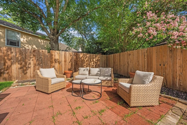 8411 Lylewood Ct, Houston, TX 77040 - fenced backyard featuring outdoor lounge area and a patio area