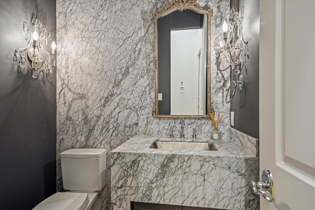 3835 Merrick St, Houston, TX 77025 - bathroom featuring toilet and vanity