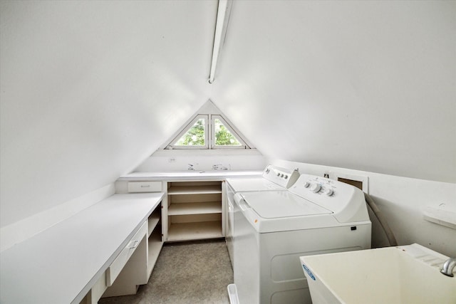 519 Bayland Ave, Houston, TX 77009 - laundry room featuring washing machine and dryer and an office area