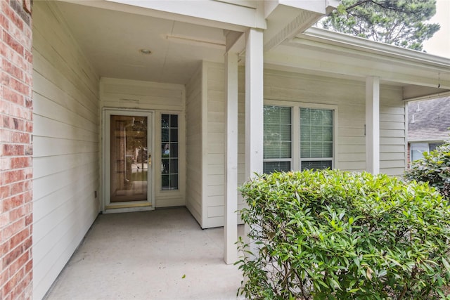3418 Nottingham Ln, Montgomery, TX 77356 - entrance to property featuring a porch