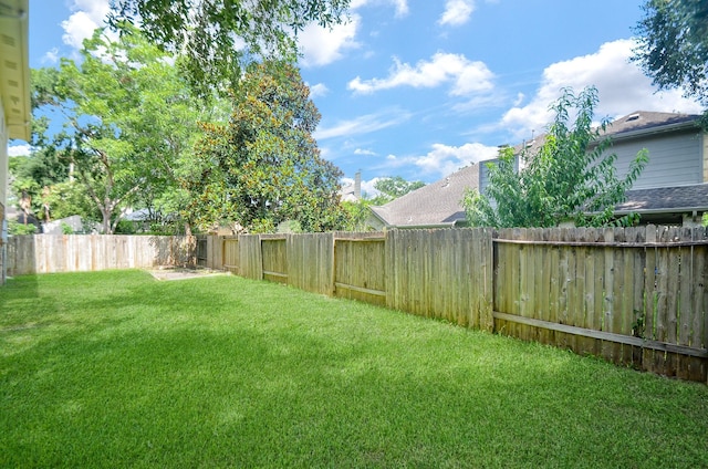 4415 Crimson Ct, Sugar Land, TX 77479 - view of fenced backyard