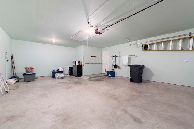 3318 Misty Alcove Ct, Kingwood, TX 77345 - garage with a garage door opener