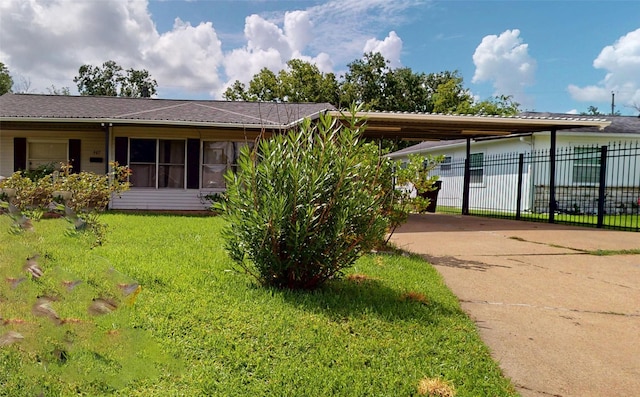 907 Axilda St, Houston, TX 77017 - view of front of home with driveway and a carport