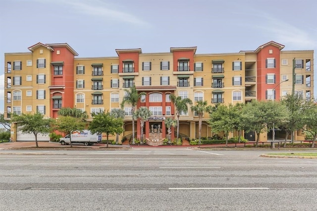 1711 Old Spanish Trl Unit 310, Houston, TX 77054 - view of apartment building / complex