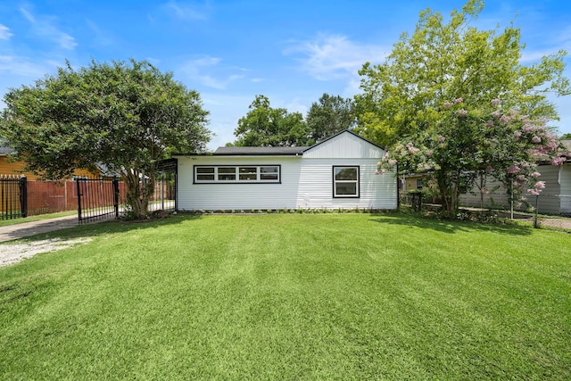 7711 Greenstone St, Houston, TX 77087 - rear view of property