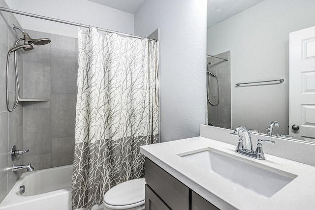 3119 Honeysuckle Way, Katy, TX 77493 - full bath with shower / bath combination with curtain and vanity