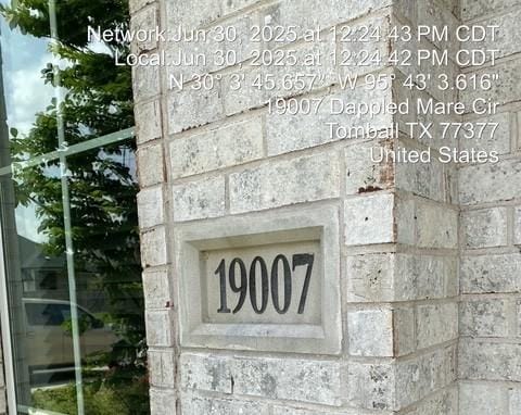 19007 Dappled Mare Cir, Tomball, TX 77377 - exterior view of stone siding