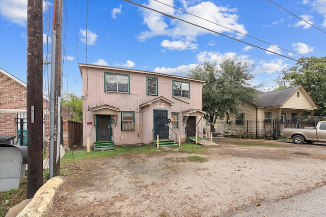 3213 Des Chaumes St, Houston, TX 77026 - multi unit property featuring entry steps