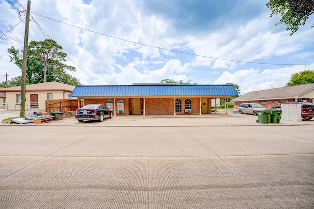 811 N Travis St, Liberty, TX 77575 - photo 2
