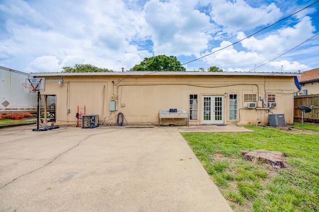 811 N Travis St, Liberty, TX 77575 - photo 41