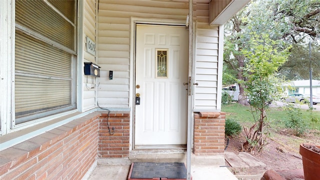6619 Heron Dr, Houston, TX 77087 - doorway to property