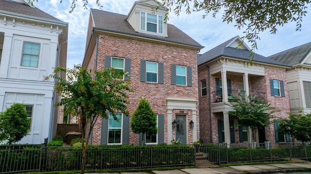 251 Green Blvd, Shenandoah, TX 77384 - photo 2