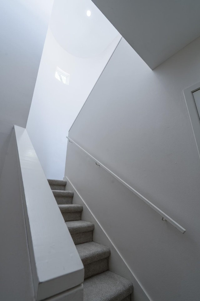 1395 Arlington St Unit 1395, Houston, TX 77008 - view of stairs