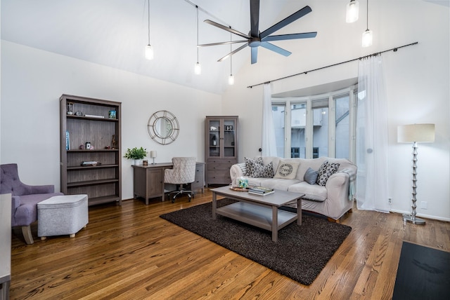 1395 Arlington St Unit 1395, Houston, TX 77008 - living room with a ceiling fan, wood finished floors, and high vaulted ceiling