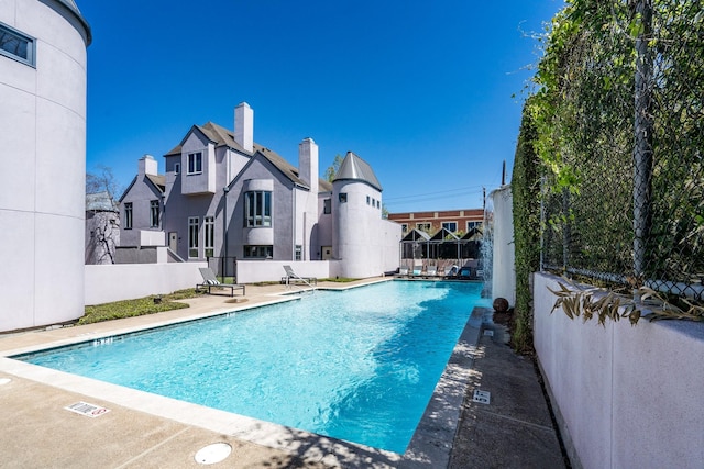 1395 Arlington St Unit 1395, Houston, TX 77008 - view of community pool