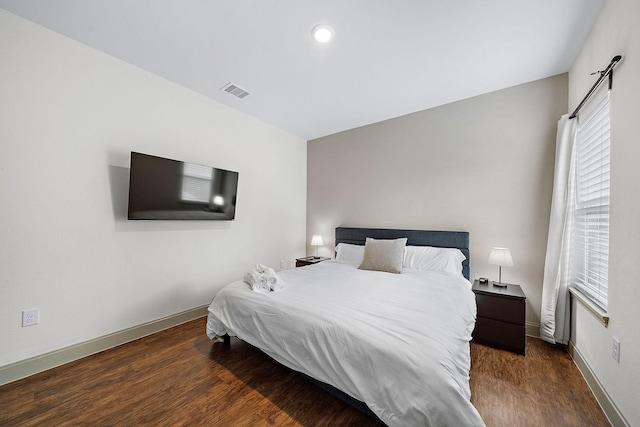 4209 Gunter St, Houston, TX 77020 - bedroom with wood finished floors and baseboards
