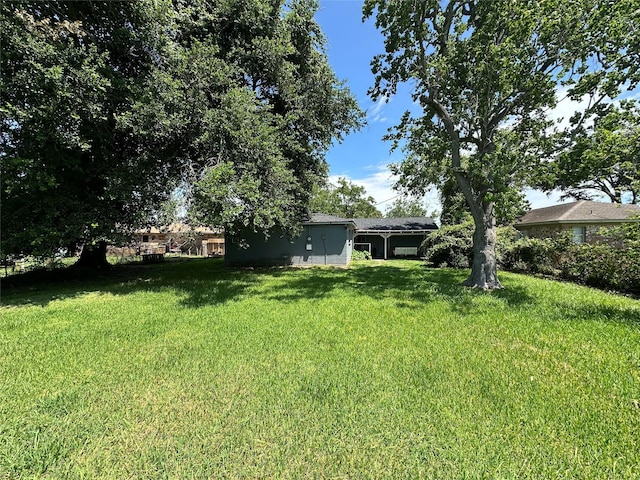 717 Circle Way, Alvin, TX 77511 - view of green lawn
