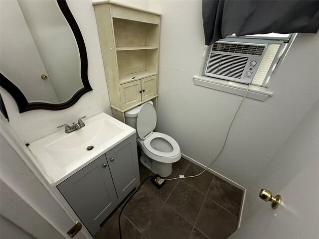 717 Circle Way, Alvin, TX 77511 - bathroom with vanity, tile patterned floors, and cooling unit