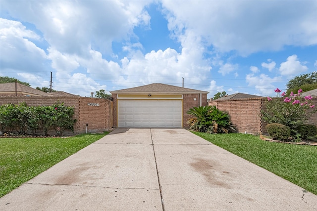 16007 Camino Del Sol Dr, Houston, TX 77083 - photo 2
