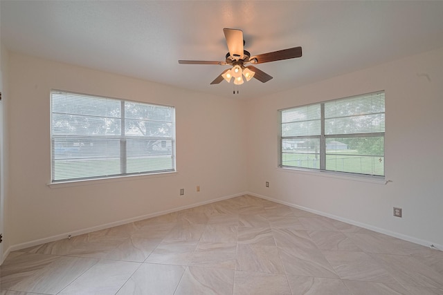 1640 Shepherd St, Hempstead, TX 77445 - empty room featuring plenty of natural light and ceiling fan