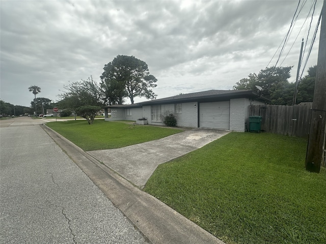 1773 El Mar Ln, Seabrook, TX 77586 - ranch-style home featuring a garage, driveway, and brick siding