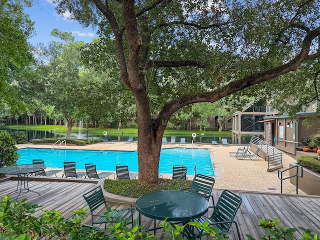 113 Litchfield Ln, Houston, TX 77024