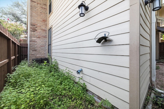 1881 Bering Dr Unit 83, Houston, TX 77057 - view of side of home