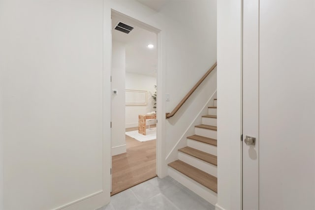 5405 Dickson St, Houston, TX 77007 - stairway with recessed lighting