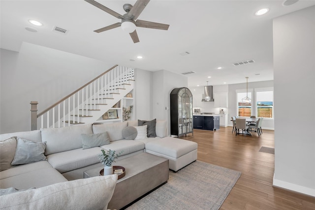 603 Vincent St, Houston, TX 77009 - photo 3