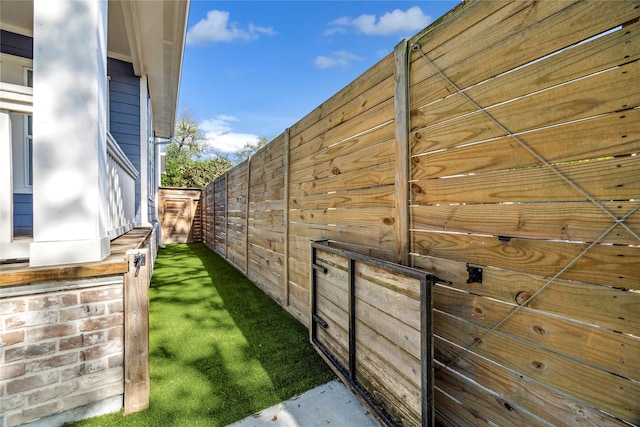 603 Vincent St, Houston, TX 77009 - photo 25