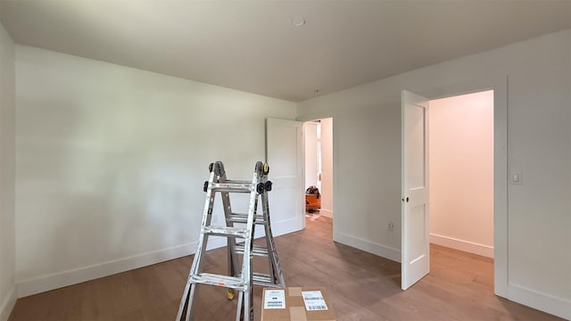 10047 Meadow Lake Ln, Houston, TX 77042 - exercise area with light wood finished floors