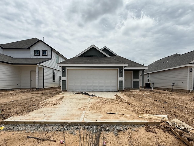 2532 Hawks Eye Dr, Conroe, TX 77301 - view of front of home with a garage