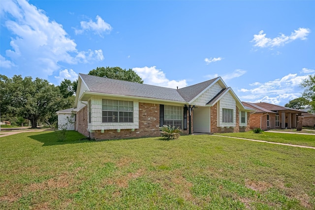 7634 Braesdale Ln, Houston, TX 77071 - ranch-style home featuring brick siding, a front lawn, and roof with shingles