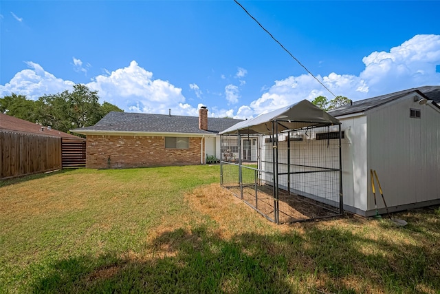7634 Braesdale Ln, Houston, TX 77071 - view of yard featuring an outbuilding
