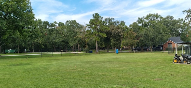 10626 Fussel Rd, Conroe, TX 77385 - view of home's community with view of wooded area