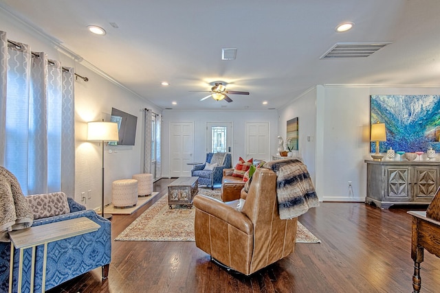 520 W 30th St, Houston, TX 77018 - living room featuring crown molding, wood finished floors, a ceiling fan, and recessed lighting