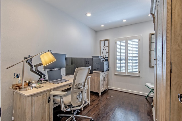 520 W 30th St, Houston, TX 77018 - home office featuring dark wood finished floors and recessed lighting
