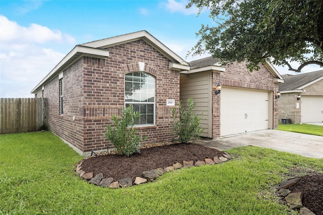 1858 Opal Peach Dr, Rosharon, TX 77583 - photo 2