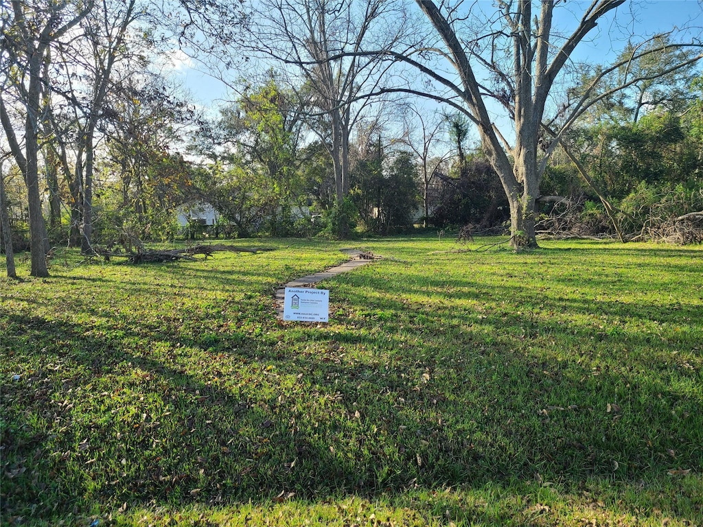 0 W Lobbit St, Alvin, TX 77511 - photo 1