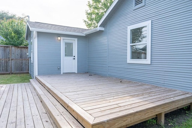 1020 E 16th St, Houston, TX 77009 - view of wooden deck