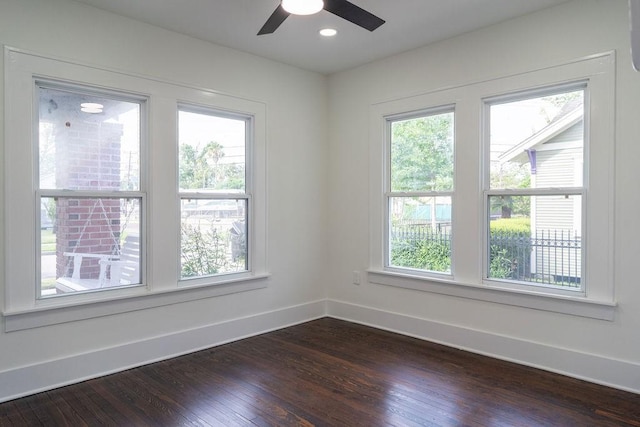 1020 E 16th St, Houston, TX 77009 - spare room with dark wood-style floors, a ceiling fan, and recessed lighting