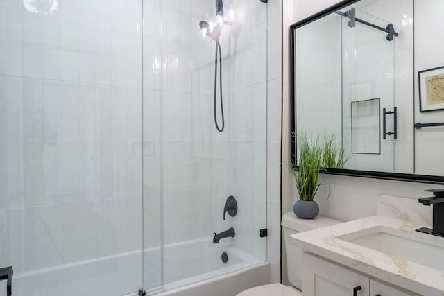 1020 E 16th St, Houston, TX 77009 - full bath with vanity and bath / shower combo with glass door