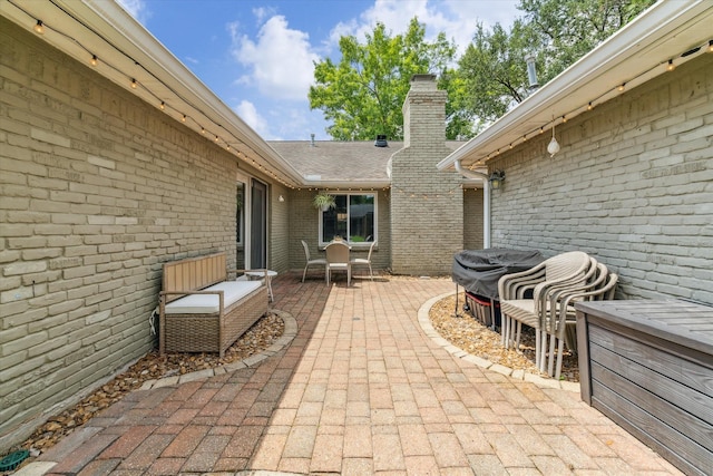 10050 Locke Ln, Houston, TX 77042 - view of patio / terrace