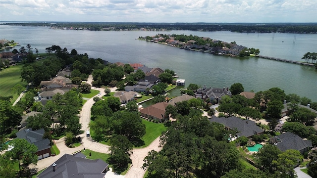 10 Bentwater Bay Cir, Montgomery, TX 77356