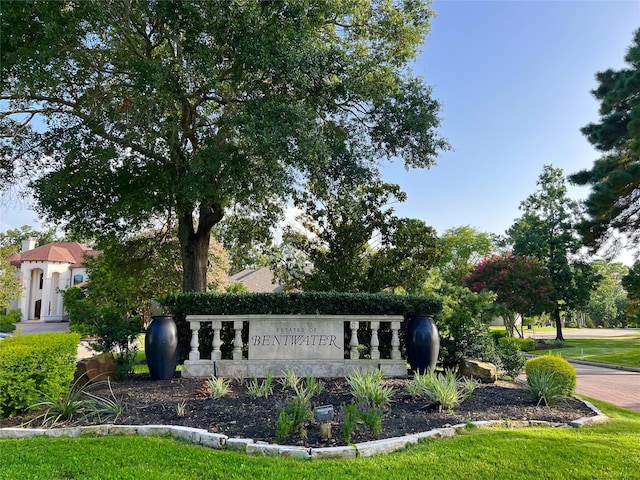 10 Bentwater Bay Cir, Montgomery, TX 77356