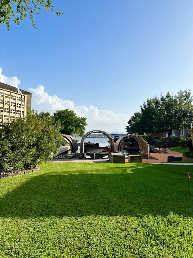 10 Bentwater Bay Cir, Montgomery, TX 77356