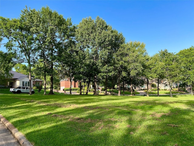 10 Bentwater Bay Cir, Montgomery, TX 77356
