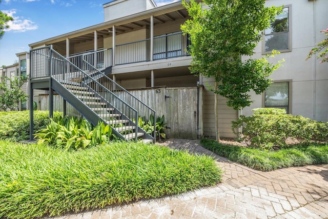 1100 Augusta Dr Unit 63, Houston, TX 77057 - view of property featuring stairway