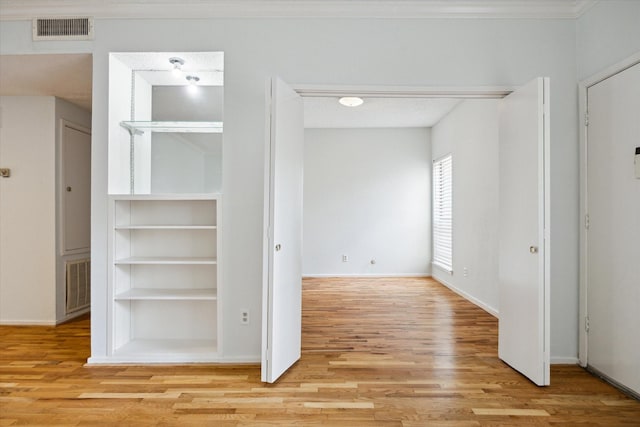 1100 Augusta Dr Unit 63, Houston, TX 77057 - hall with wood finished floors and baseboards